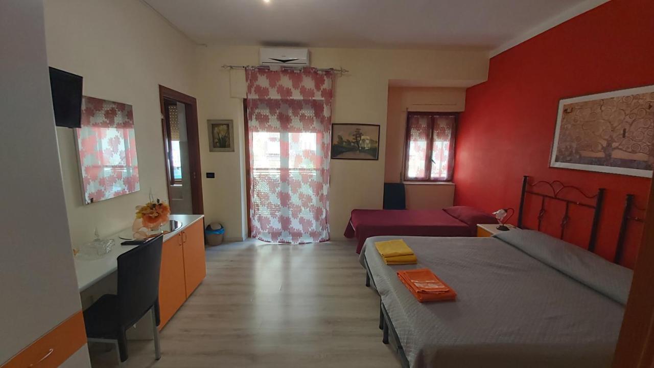 Il Petalo Di Cristallo Crotone Extérieur photo